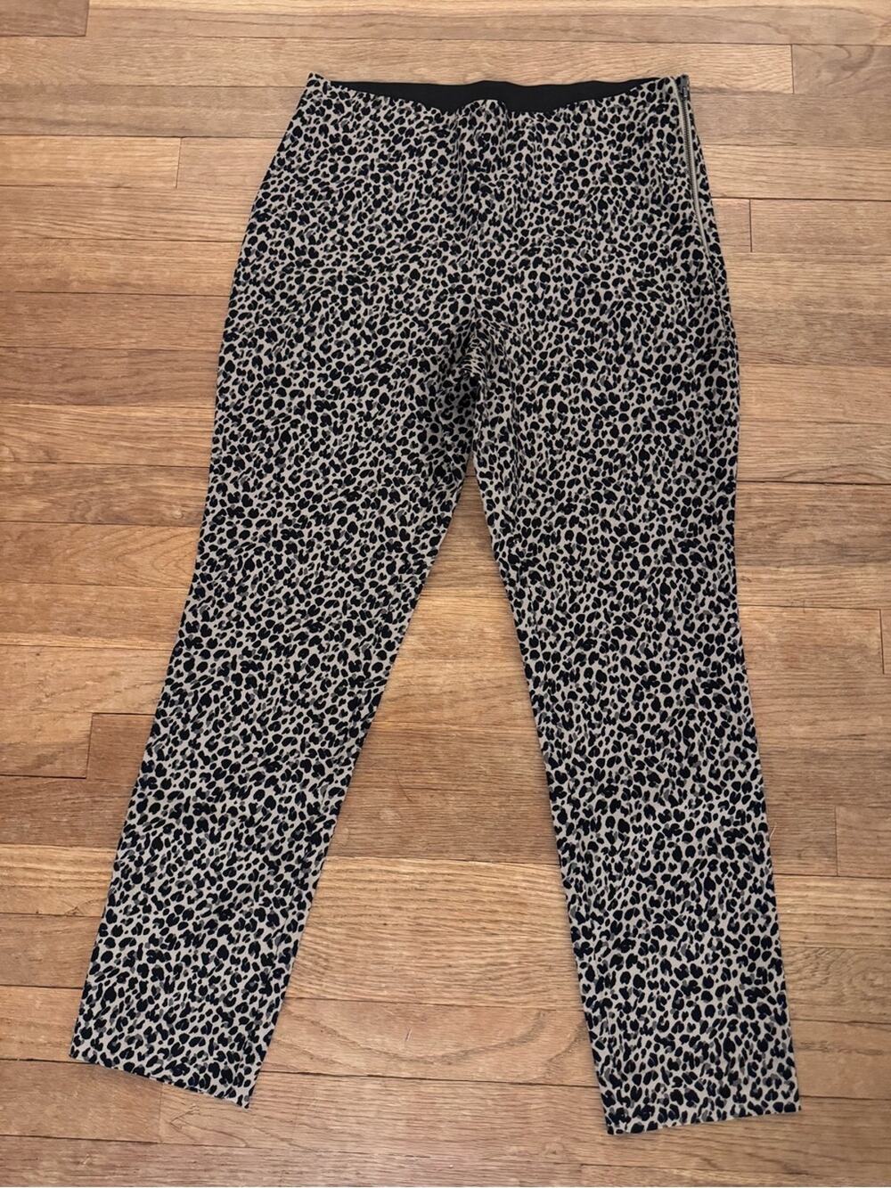A New Day Women's Leopard Print Ankle Pants - Size 10
 b48